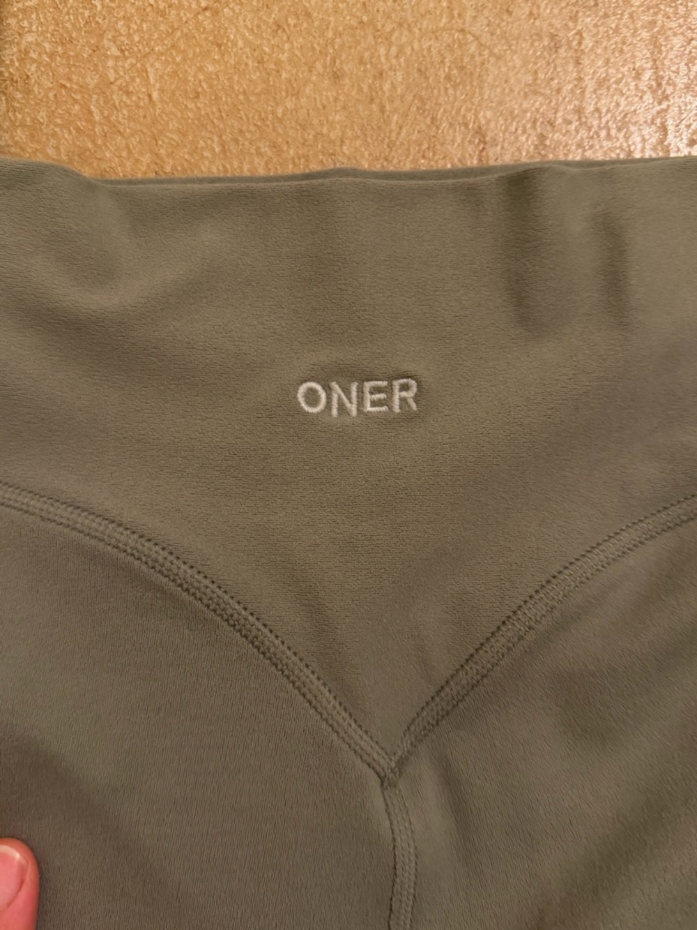 ONER straight leg soft motion leggings in Alpine Green